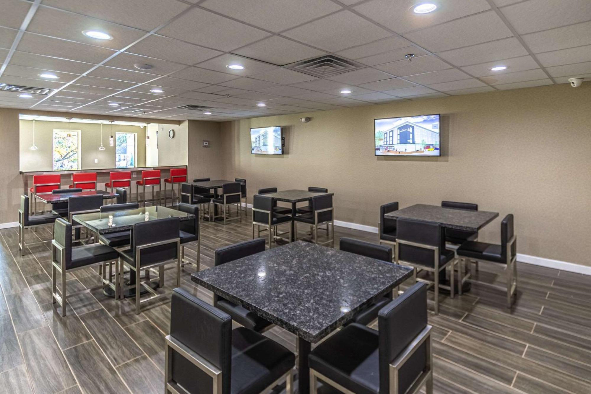 The Penn Stroud, Stroudsburg - Poconos, Ascend Hotel Collection Exterior photo